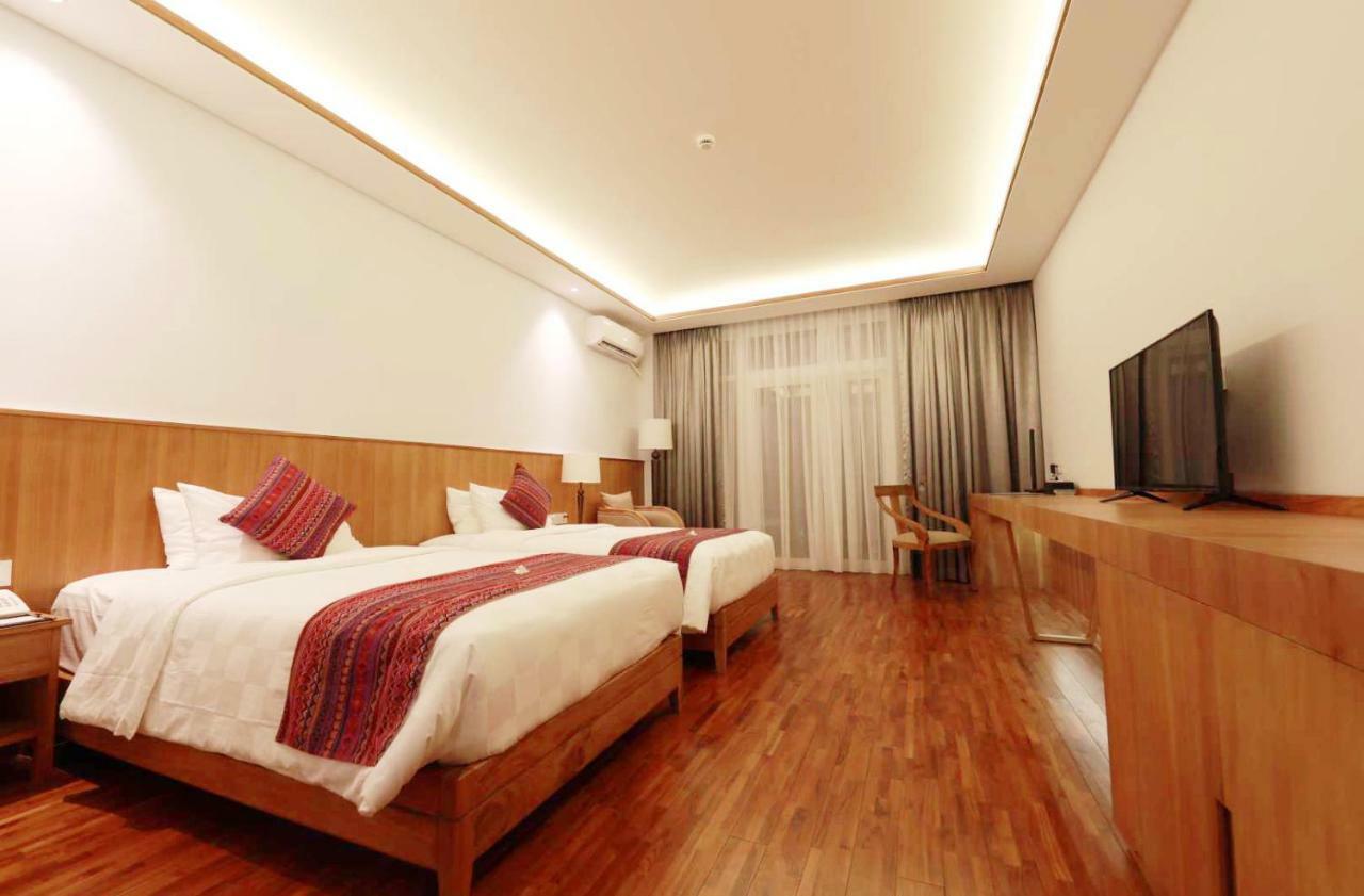 Ndc Resort & Spa Manado Exterior foto